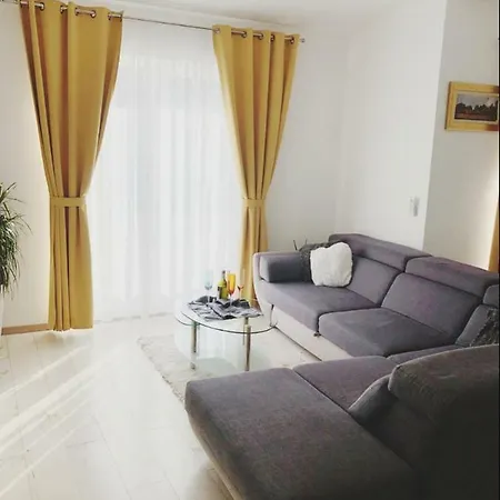 Modern * Split